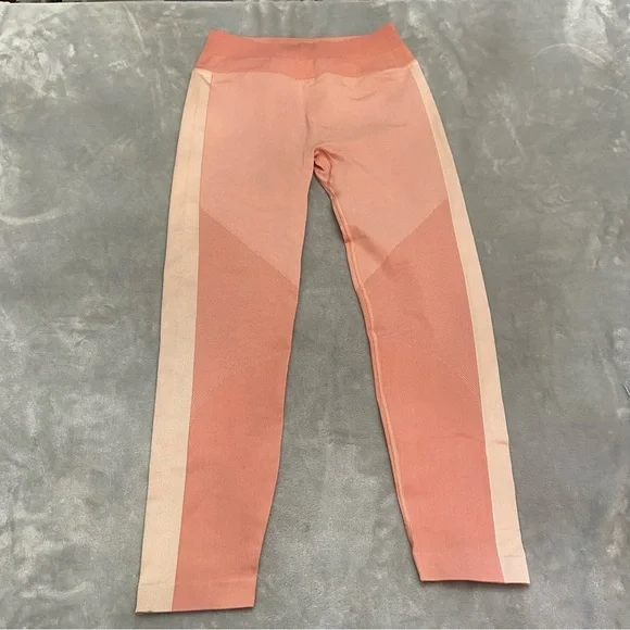 Lululemon Ebb to Train Tight Abstract Pink 21368 - Picture 5 of 13